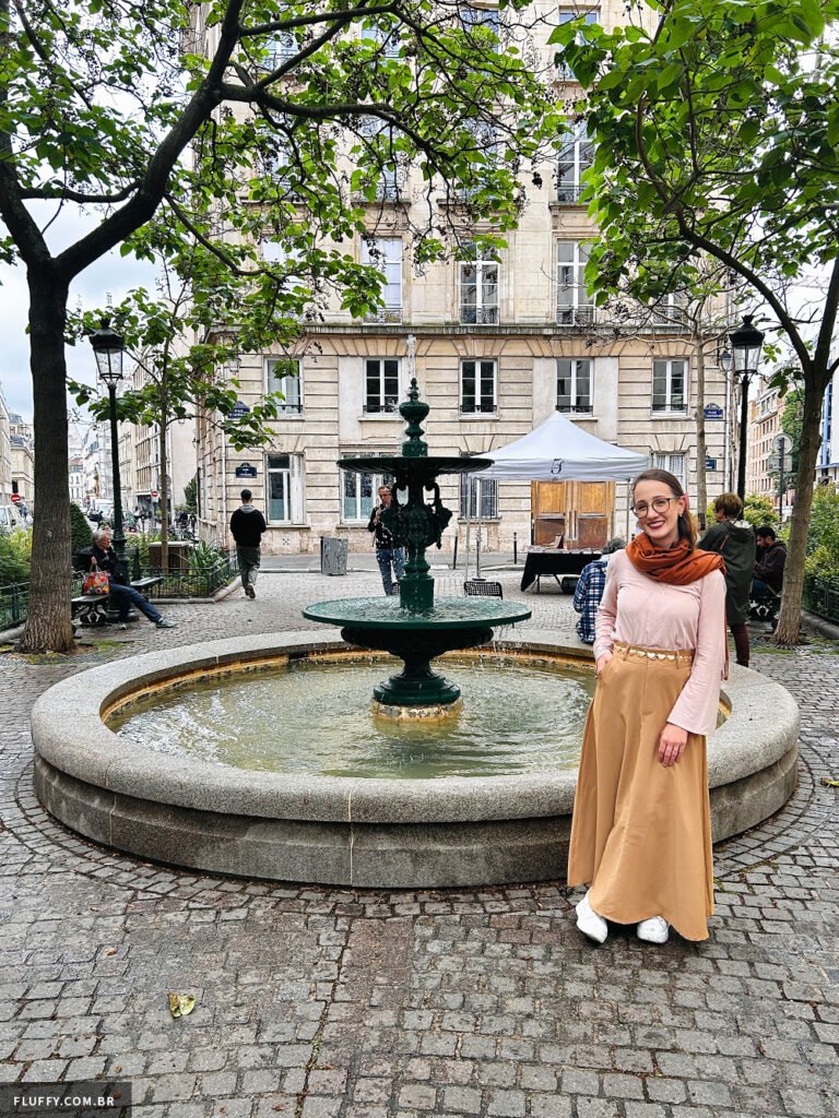 cenário emily in paris paris